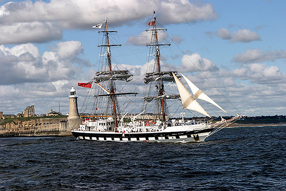TALL SHIP PRINCE WILLIAM